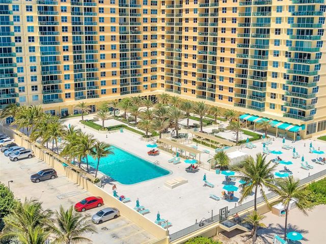 2501 S Ocean Drive #809, Hollywood
