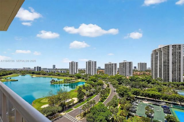 5 of 42 - 20185 E Country Club Drive #1406, Aventura, FL