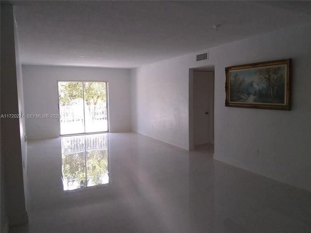 4 of 7 - 1735 Ne 164th Street #g210, North Miami Beach, FL