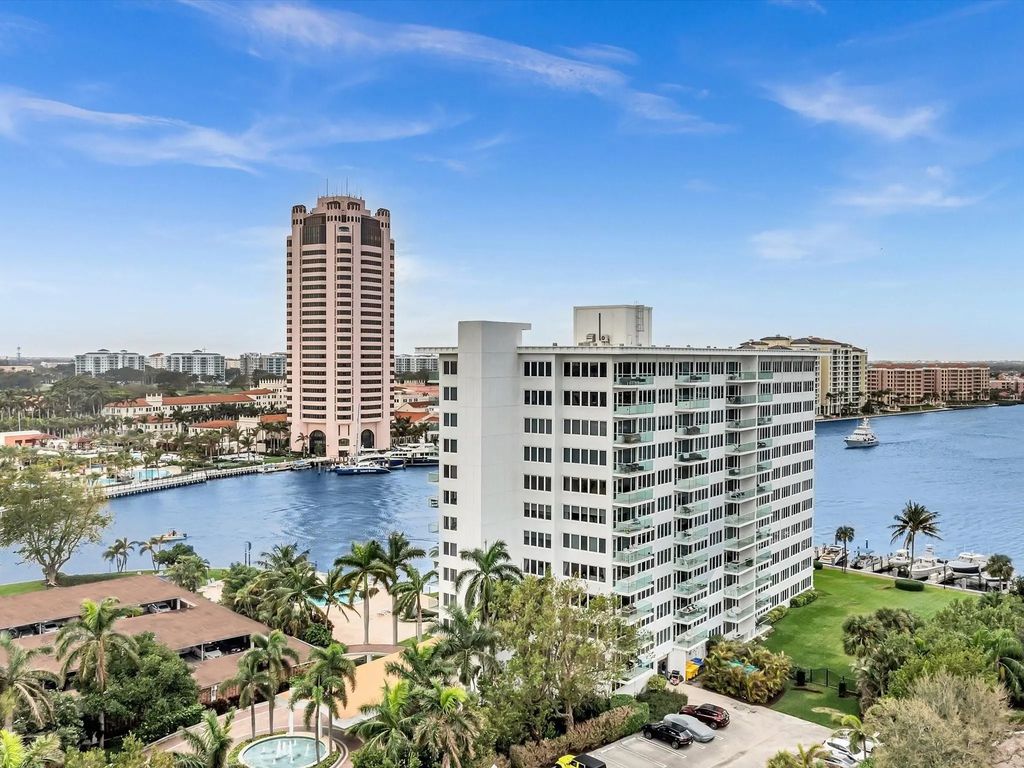 701 E Camino Real #4e, Boca Raton