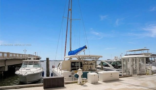 5 of 46 - 801 Brickell Bay Drive #4c041, Miami, FL