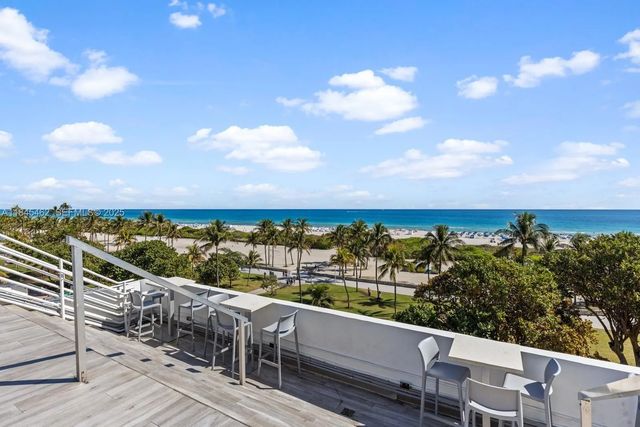 5 of 24 - 1024 Ocean Drive #a207, Miami Beach, FL