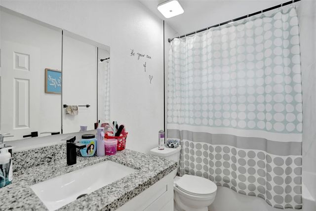 2 of 4 - 209 Ne 9th Street, Pompano Beach, FL