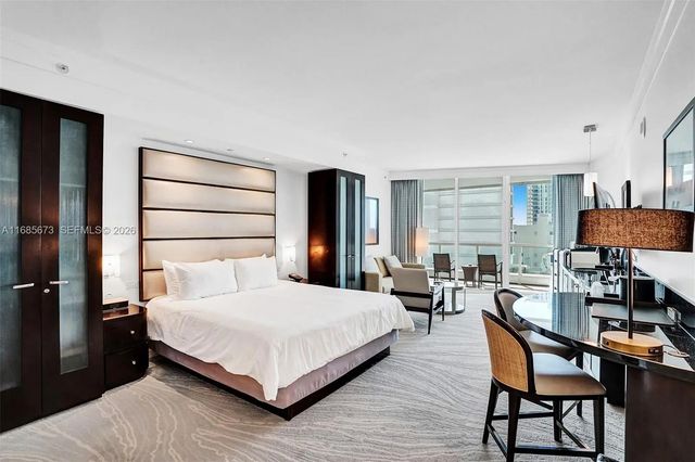 5 of 58 - 4391 Collins Avenue #915, Miami Beach, FL