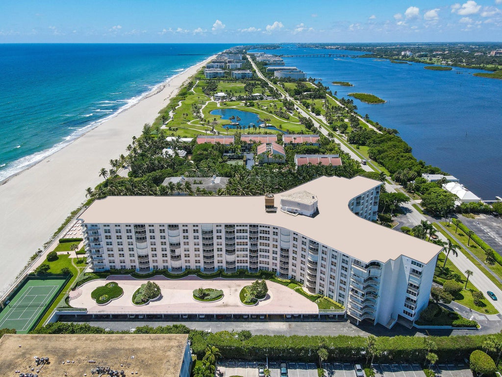 2295 S Ocean Boulevard #404, Palm Beach