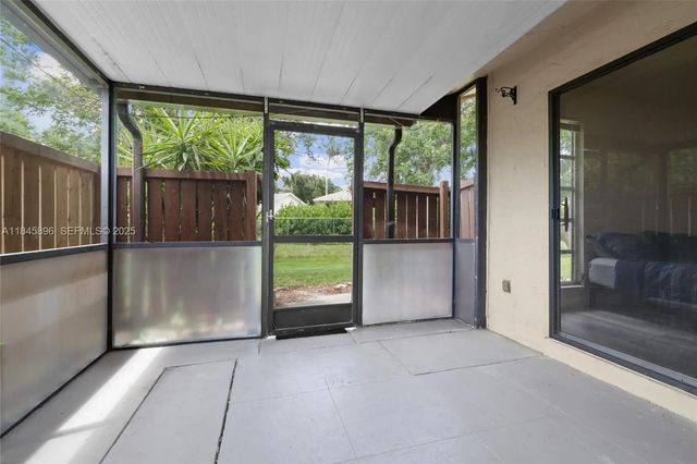 4 of 36 - 6322 Royal Woods Drive, Fort Myers, FL