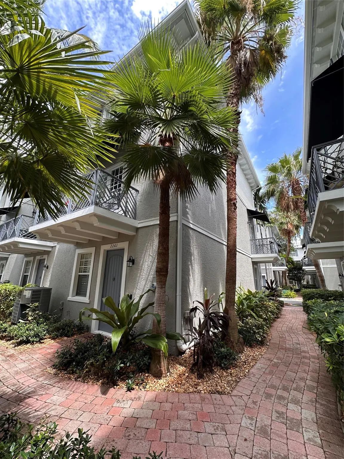2261 Ne 9th Avenue #2261, Wilton Manors