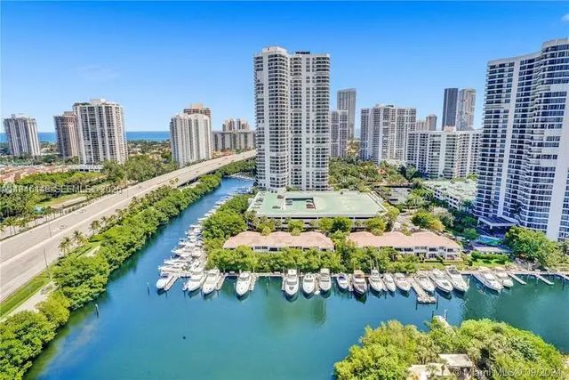 3 of 39 - 3400 Ne 192nd Street #1205, Aventura, FL