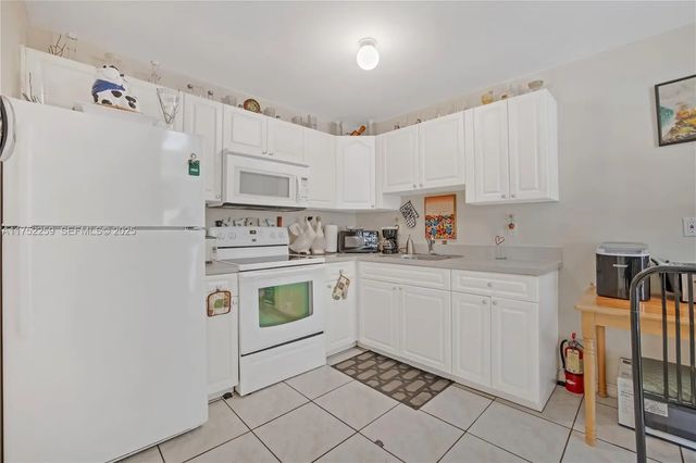 2 of 21 - 265 Ne 12th Avenue #265, Homestead, FL