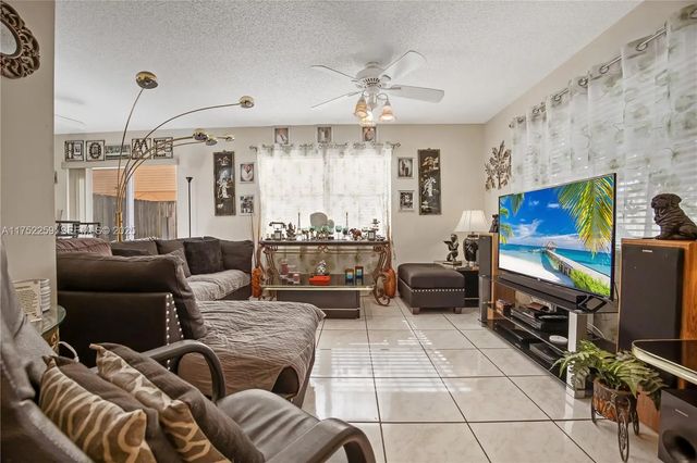 3 of 21 - 265 Ne 12th Avenue #265, Homestead, FL