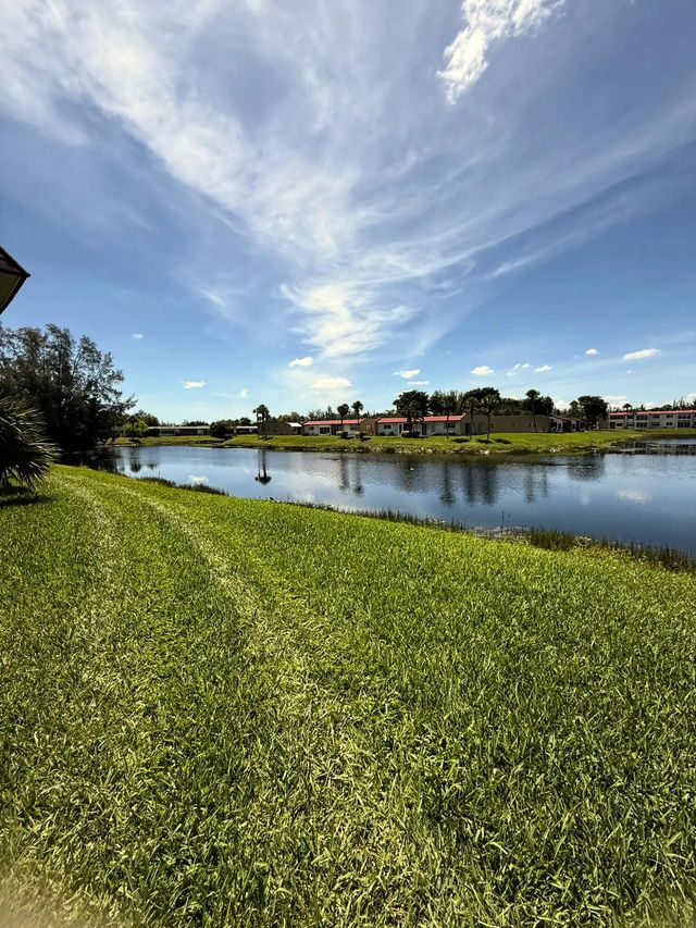 3 of 4 - 218 Lake Frances Drive, West Palm Beach, FL