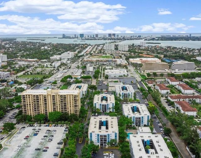 1470 Ne 123rd Street #a902, North Miami