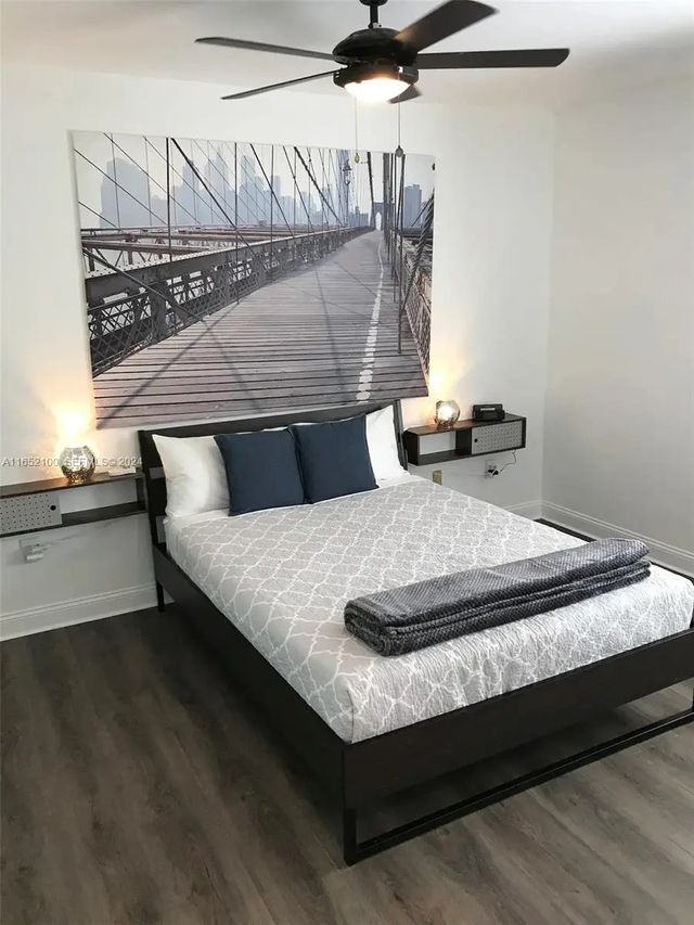 5 of 9 - 2615 Collins Avenue #24, Miami Beach, FL