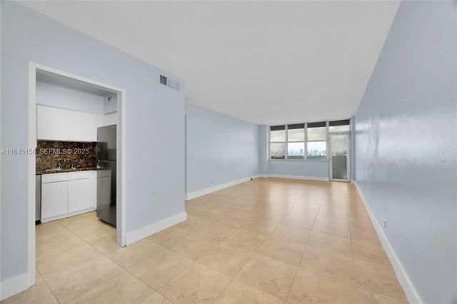 3 of 29 - 7441 Wayne Avenue #15e, Miami Beach, FL