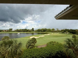 Photo of Listing #R11110363