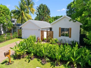 Photo of Listing #F10516300