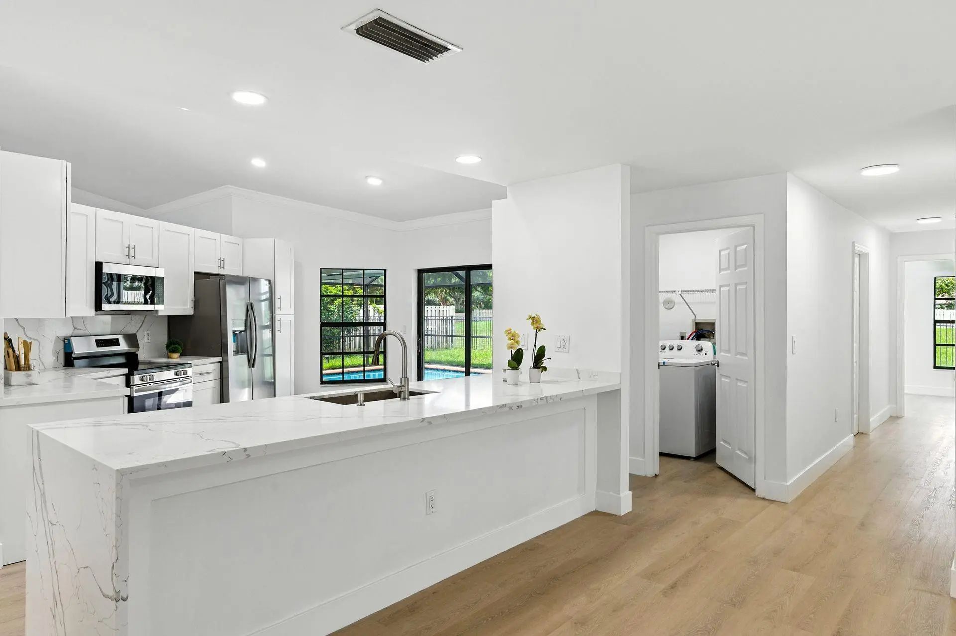 1041 Amherst Avenue, Davie