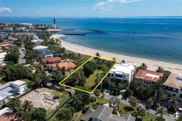 2100 Bay Drive, Pompano Beach