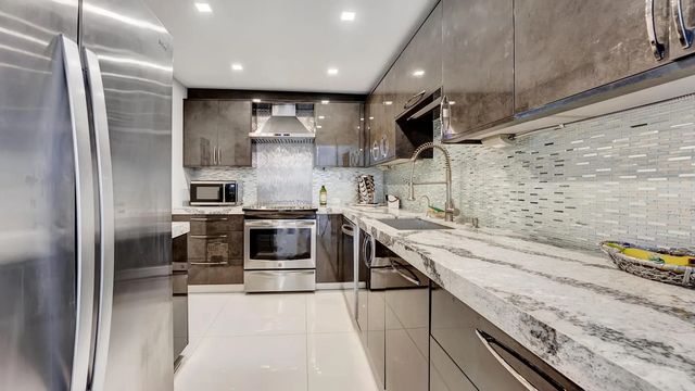 4 of 30 - 3546 S Ocean Boulevard #418, South Palm Beach, FL