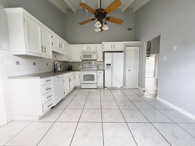 3 of 16 - 1514 Sw Mercedes Avenue, Port St. Lucie, FL