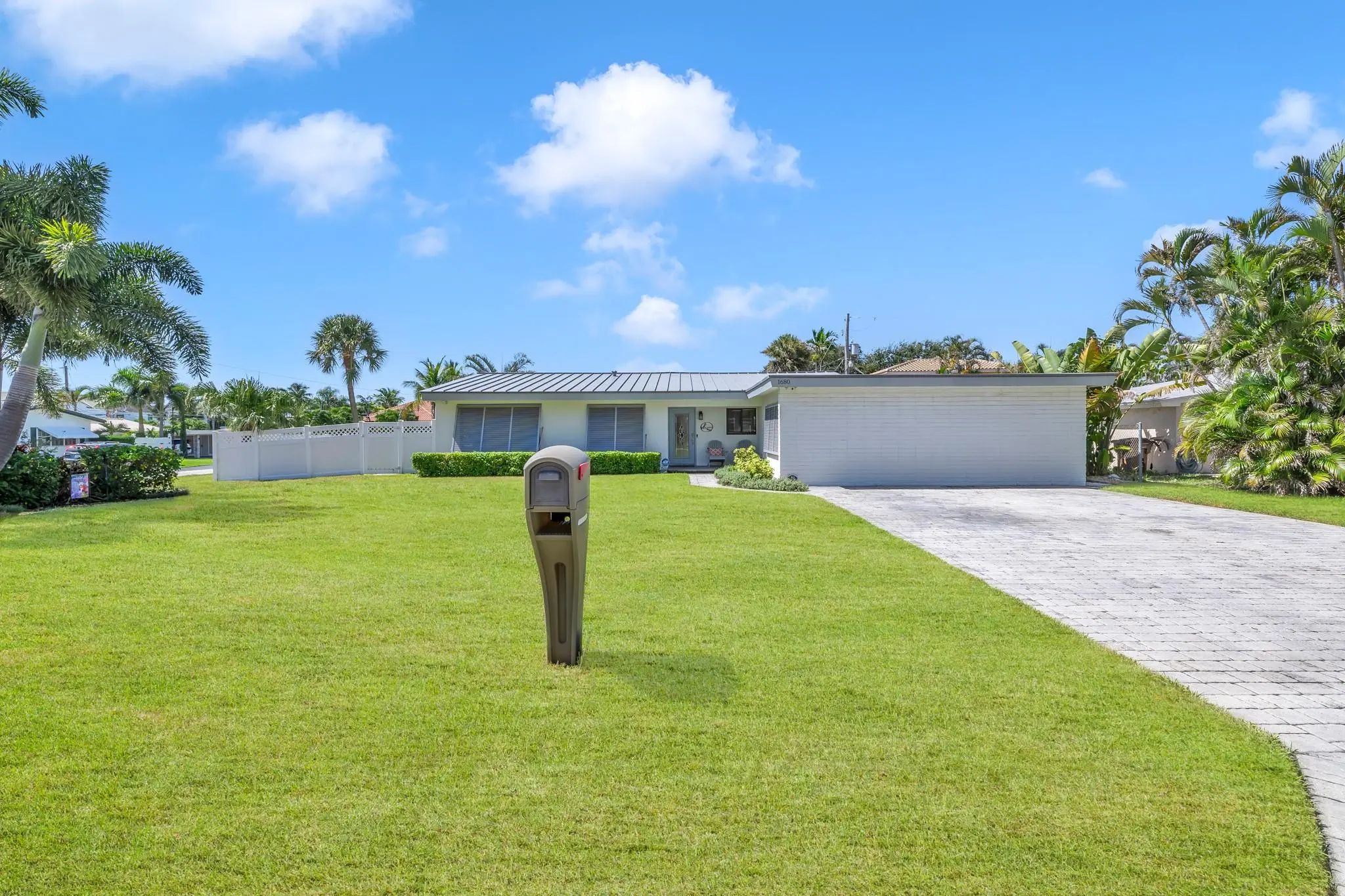 1680 Se 5th Street, Deerfield Beach