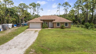 Photo of Listing #R11110639