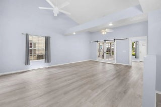 Photo of Listing #R11110669