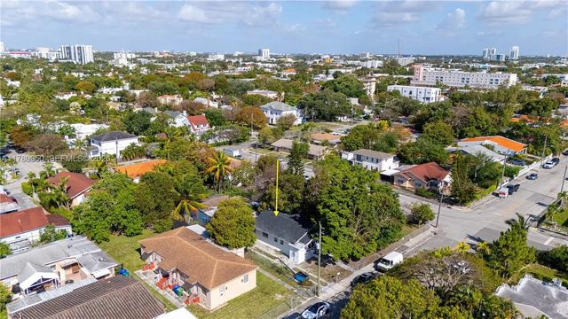 1114 Sw 13th Court, Miami