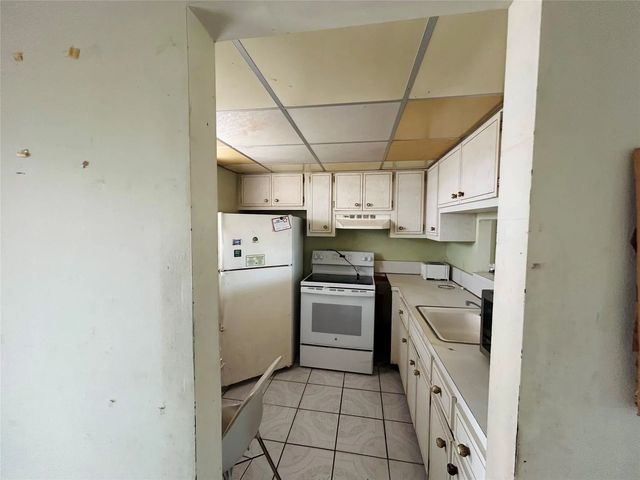 2 of 10 - 4451 Nw 16th Street #k308, Fort Lauderdale, FL