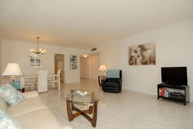 4 of 26 - 3850 Galt Ocean Drive #1204, Fort Lauderdale, FL
