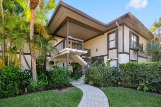 Photo of Listing #R11111264