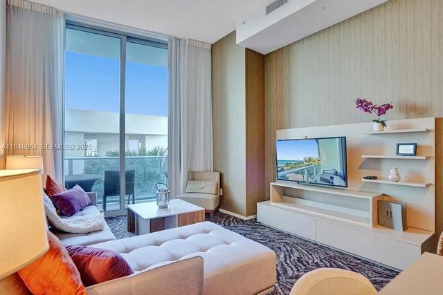 4 of 34 - 4111 S Ocean Drive #304, Hollywood, FL