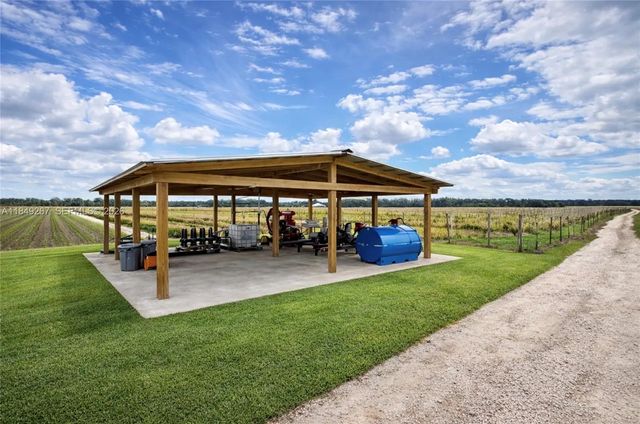 595 N Header Canal Road, Fort Pierce