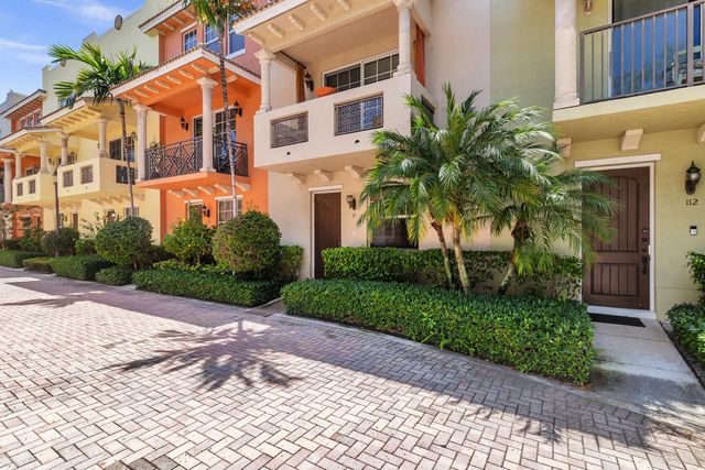 2 of 32 - 219 N L Street #111, Lake Worth Beach, FL