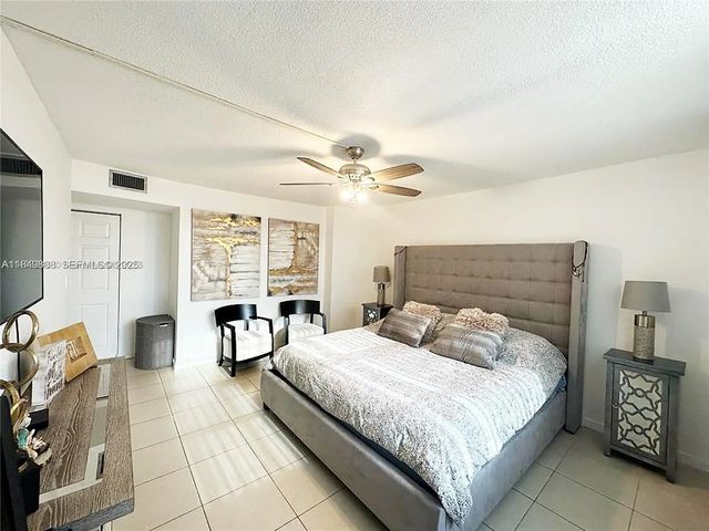 4 of 14 - 2750 Ne 183rd Street #1404, Aventura, FL