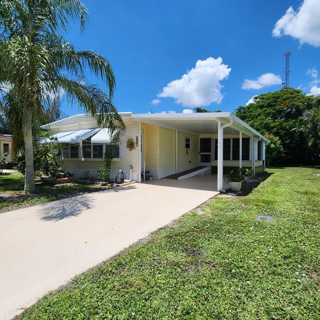 5 of 97 - 218 W Caribbean, Port St. Lucie, FL