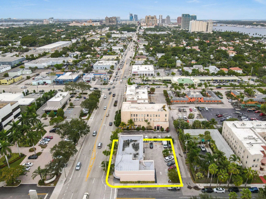 2730 S Dixie Highway, West Palm Beach