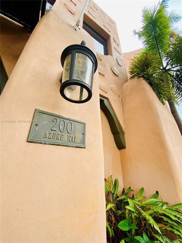 3 of 54 - 200 Azure Way, Miami Springs, FL