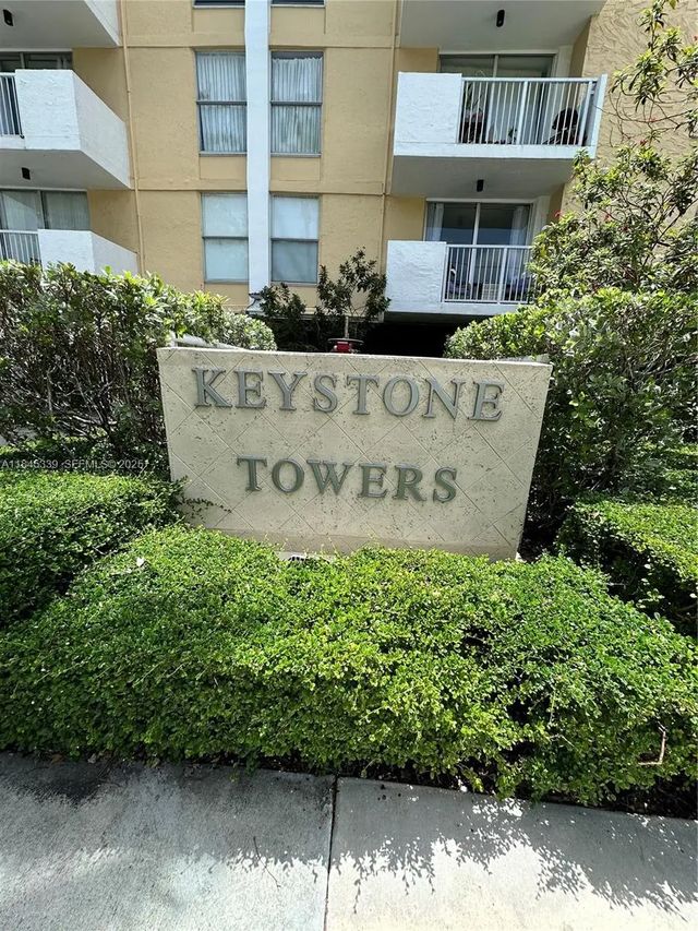 3 of 22 - 2020 Ne 135th Street #807, North Miami, FL