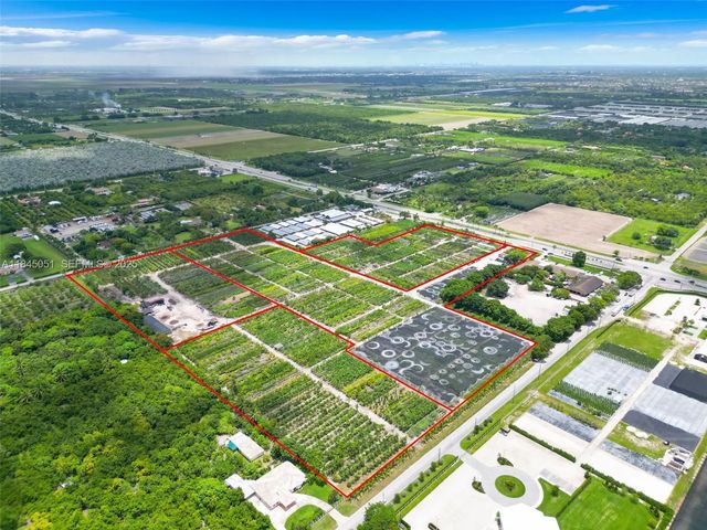 3 of 37 - 19000 Sw 177th Avenue, Miami, FL
