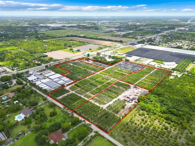 4 of 37 - 19000 Sw 177th Avenue, Miami, FL