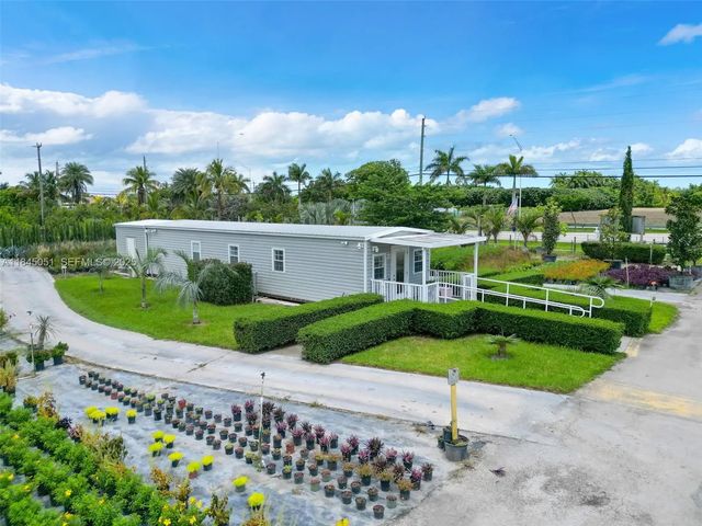 5 of 37 - 19000 Sw 177th Avenue, Miami, FL