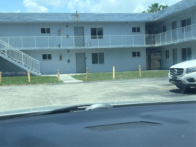 17050 Nw 55th Avenue, Miami