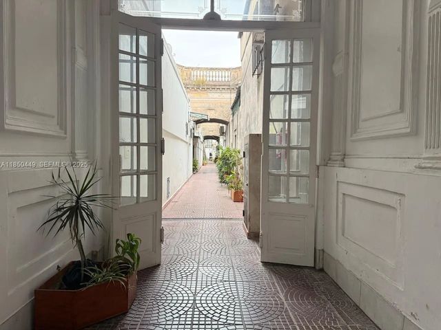 945 Defensa Street #san Telmo, 
