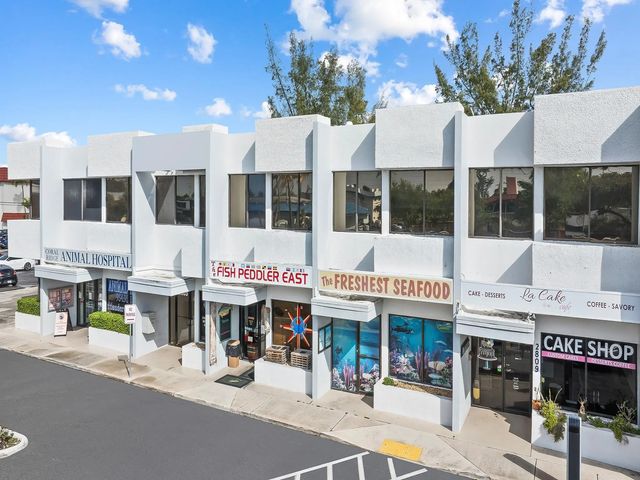 3 of 23 - 2801-2809 E Commercial Boulevard #2803, Fort Lauderdale, FL