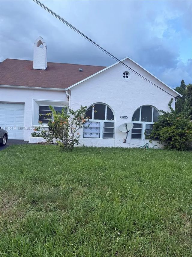 1499 Nw 32nd Street, Miami