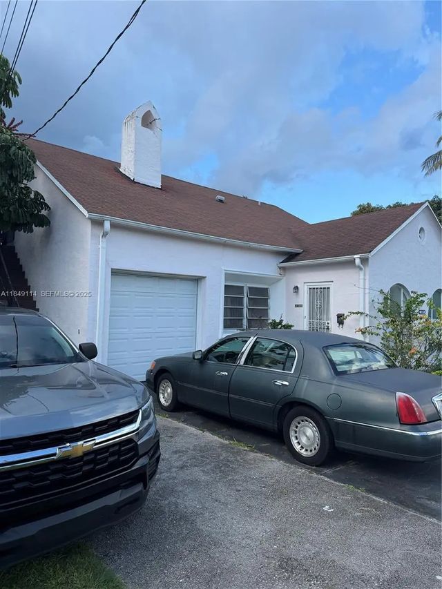 2 of 6 - 1499 Nw 32nd Street, Miami, FL