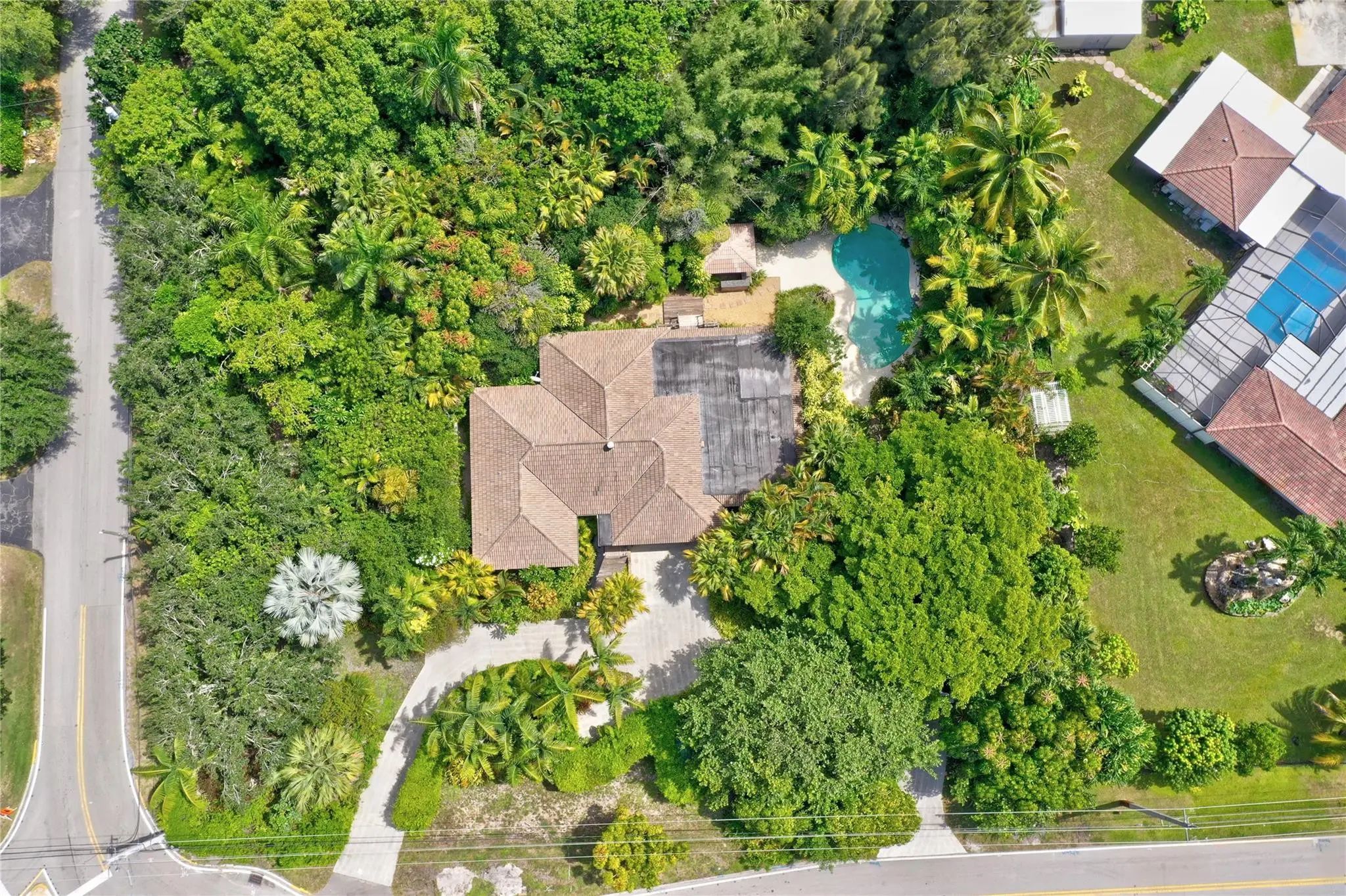 5900 Cypress Road, Plantation