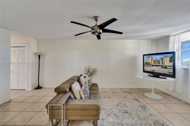 5 of 65 - 1811 Jefferson Street #606, Hollywood, FL