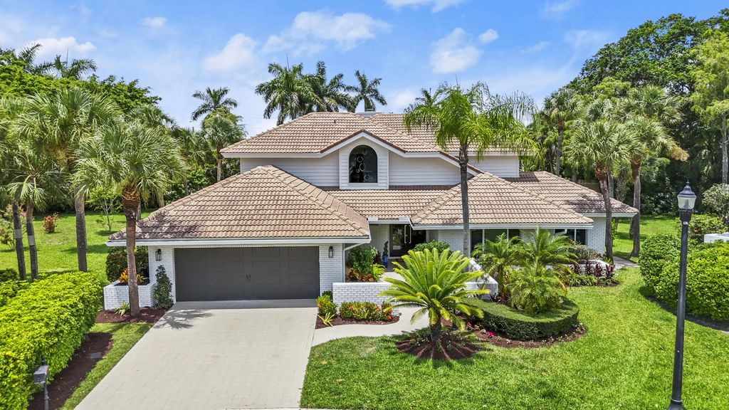 2235 Sw 12th Place, Boca Raton